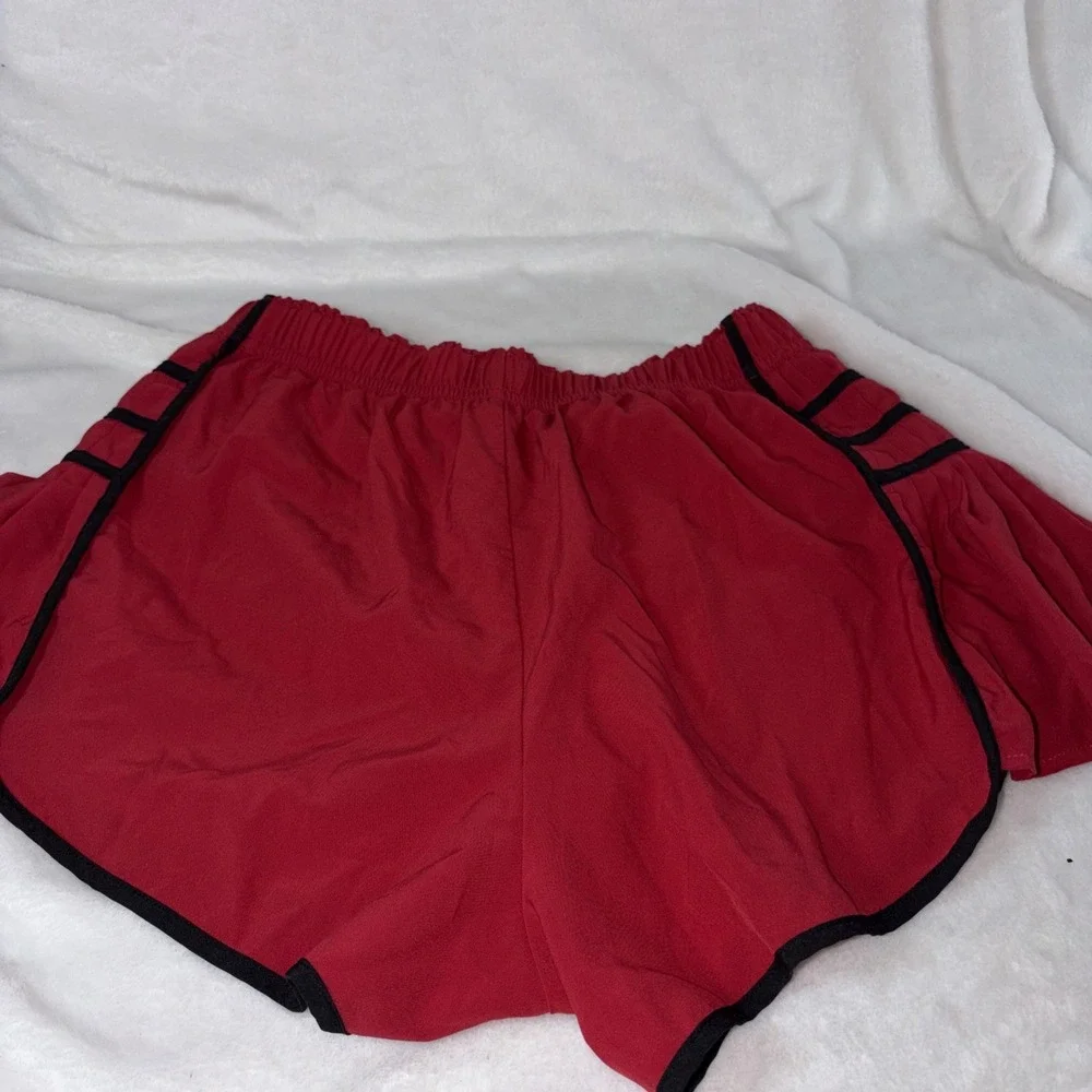 Red Flowy Athletic Shorts Dolphin Hem Black Trim‎ Preppy Sporty Medium Hot Girl